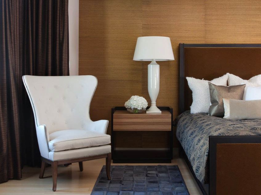 Luxury-Bedroom-Table-Lamp-Design