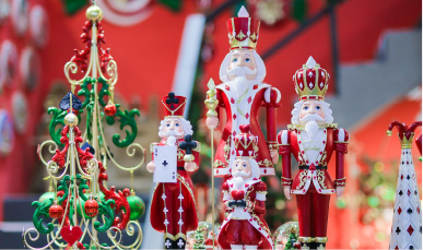 Seasonal Decorations at JINHAN FAIR