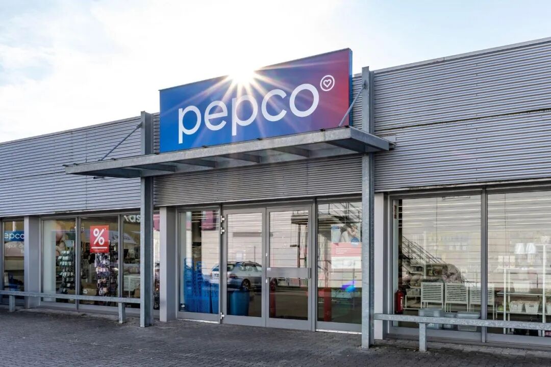 A JINHAN FAIR buyer -- PEPCO’s retail store