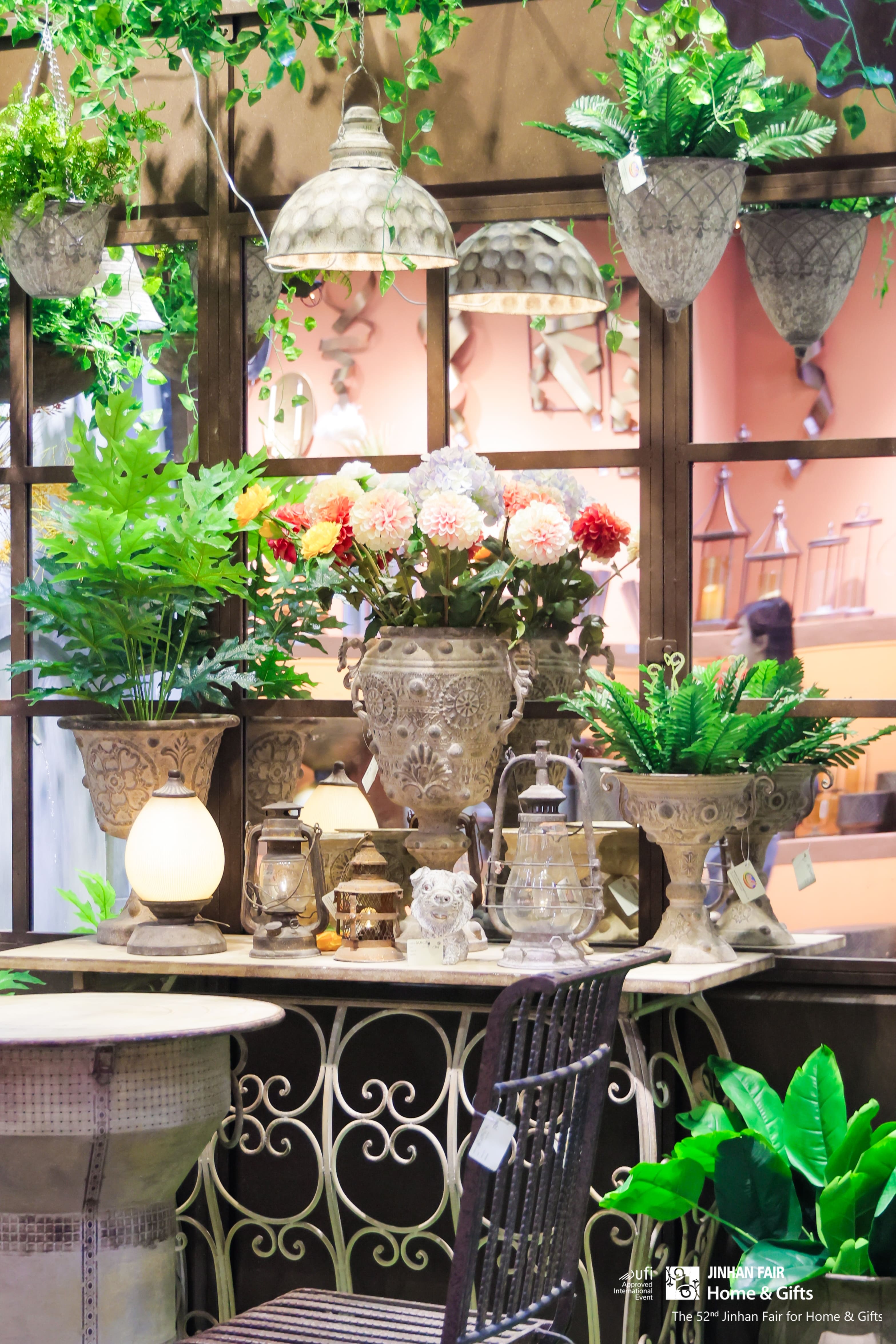 decorative furnitures, Arts and Crafts, Floral Decoration, Creative Design, homeware